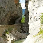 Double Alpes Du Sud Provence Nyaraló *